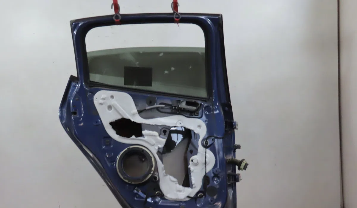 Porte arrière gauche PEUGEOT 208 2017 occasion