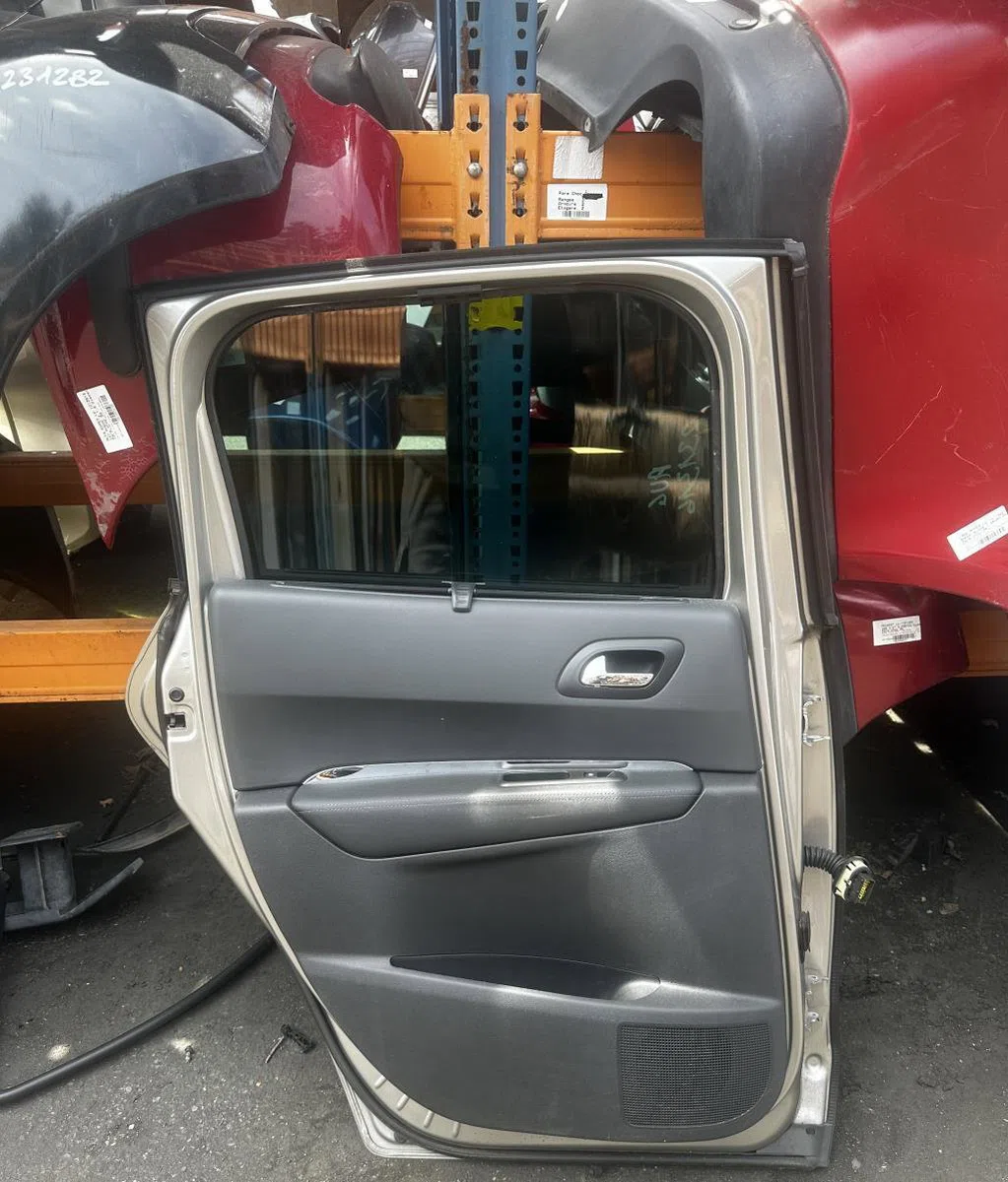 Porte arrière gauche PEUGEOT 3008 1  3008 1 PHASE 2 occasion