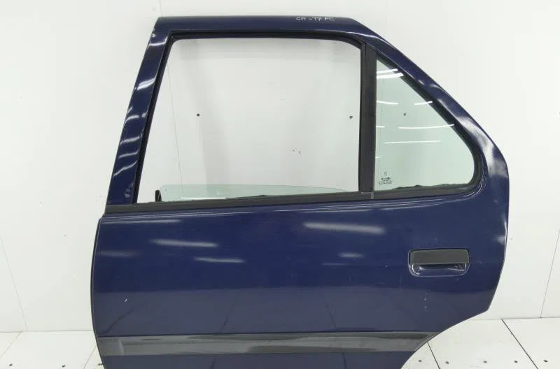 Porte arrière gauche PEUGEOT 306 PHASE 2 occasion