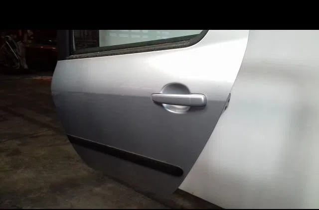 Porte arrière gauche Peugeot 307 (3A-C) 1.6 16v (2000-2007) 5 portes occasion