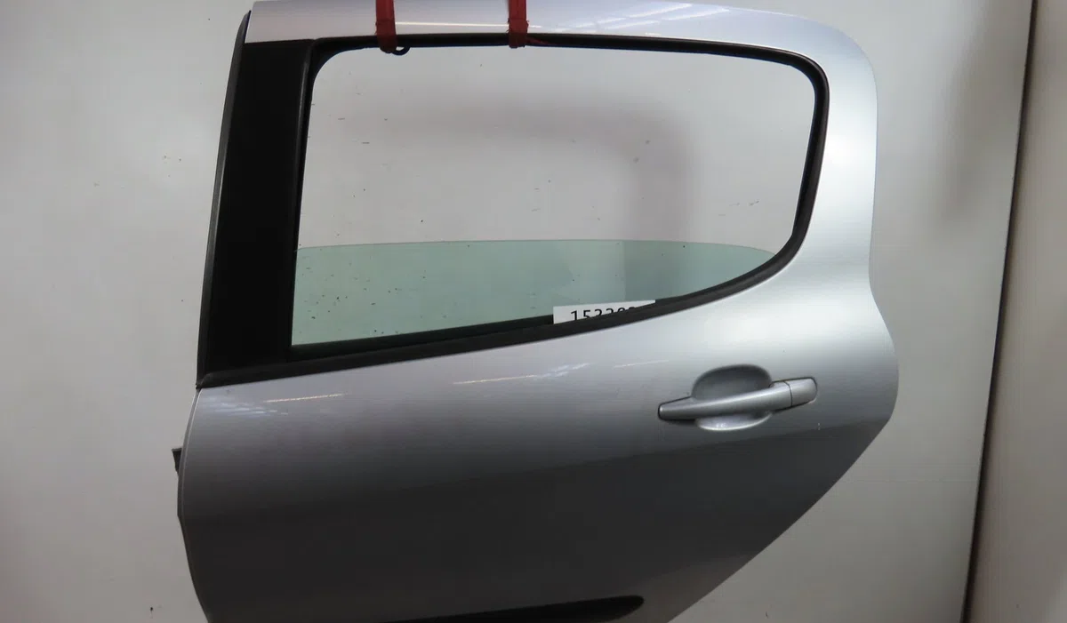 Porte arrière gauche PEUGEOT 308 2009 occasion