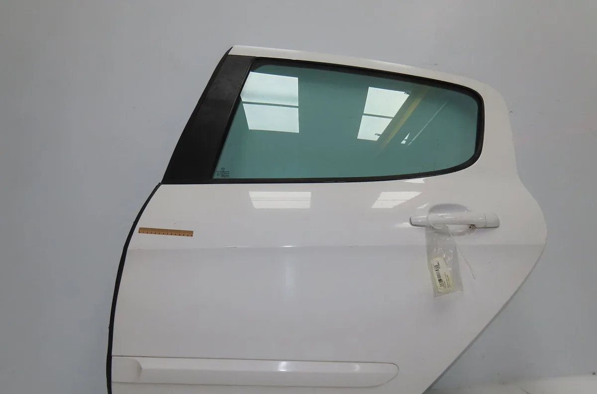 Porte arrière gauche Peugeot 308 I (4A_, 4C_) 2.0 hdi (2007-2014) 3 portes occasion