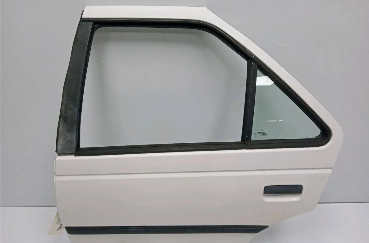 Porte arrière gauche Peugeot 405 II (4B) 1.9 td (1992-1995) occasion
