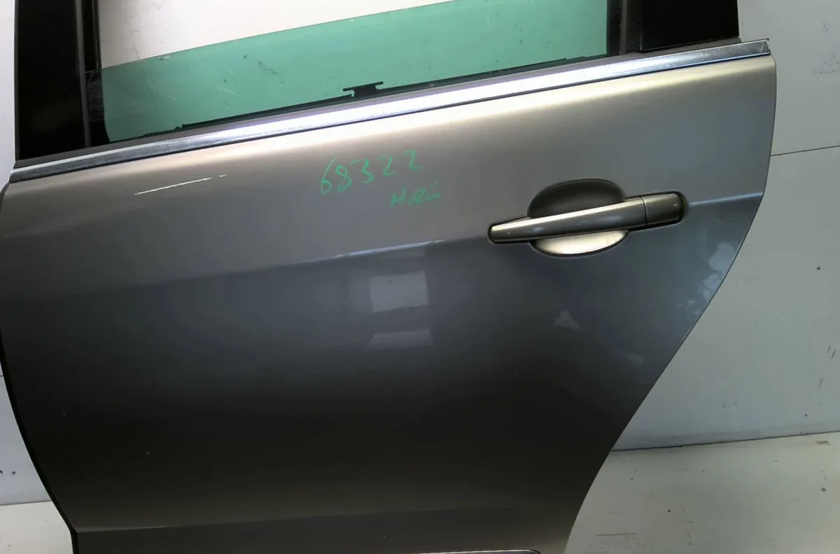 Porte arrière gauche Peugeot 5008 (0U_, 0E_) 2.0 hdi (2009-2017) occasion