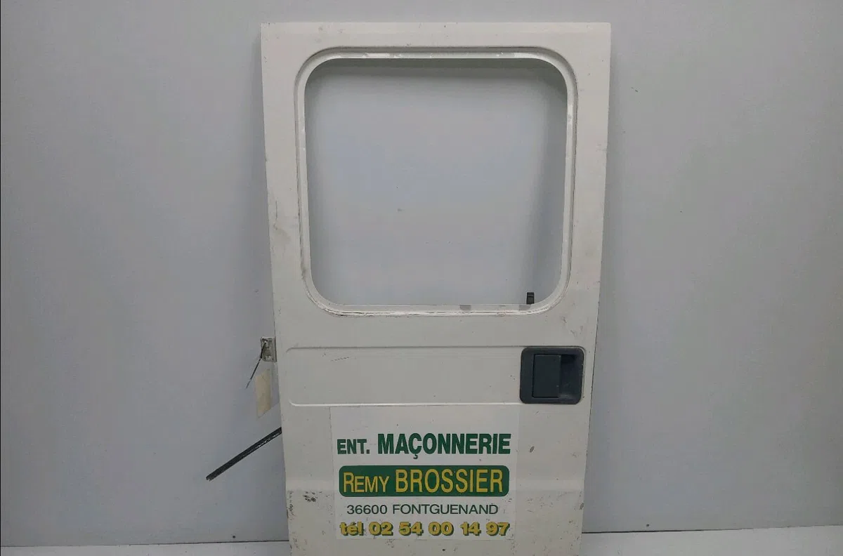 Porte arrière gauche Peugeot BOXER Camion plate-forme-Châssis (ZCT_) 2.5 d (1994-2002) occasion