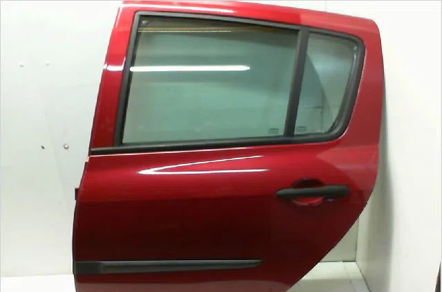 Porte arrière gauche RENAULT CLIO III  1.5 DCI 70ch occasion