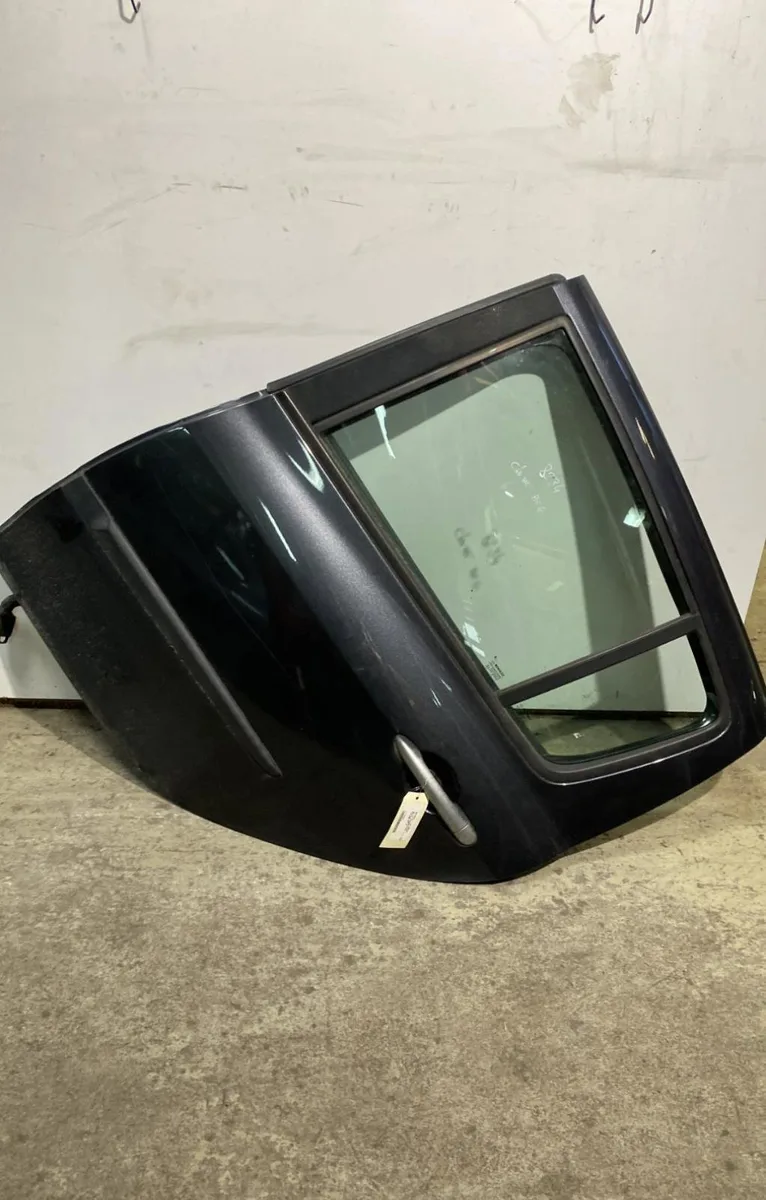 Porte arrière gauche Renault CLIO III (BR0-1, CR0-1) 1.2 16v (br0p, cr0p) (2007-2014) occasion