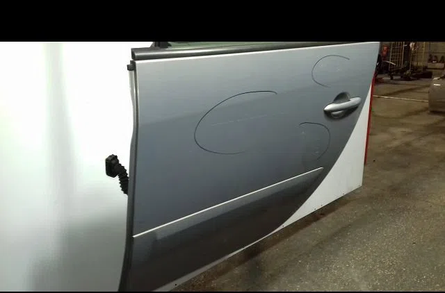 Porte arrière gauche Renault ESPACE IV (JK0-1_) 1.9 dci (jk0u) (2003-2005) 5 portes occasion