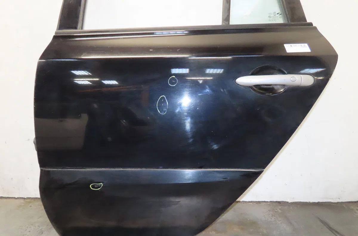 Porte arrière gauche Renault KOLEOS I (HY_) 2.0 dci 4x4 (hy0b) (2008) occasion