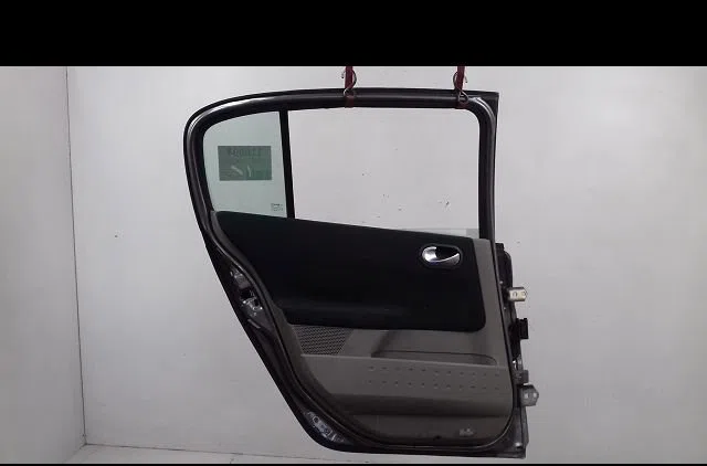 Porte arrière gauche Renault MEGANE II A trois volumes (LM0-1_) 1.5 dci (lm02, lm13, lm2a) (2004-2010) occasion