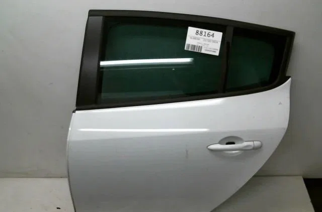 Porte arrière gauche Renault MEGANE III 3-5 portes (BZ0-1_, B3_) 1.2 tce (bz2b, bz11) (2012-2015) 5 portes occasion