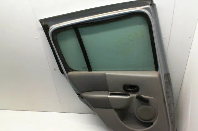 Porte arrière gauche RENAULT MODUS occasion
