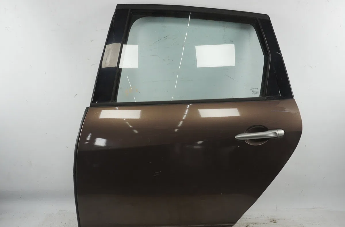 Porte arrière gauche Renault SCÉNIC III (JZ0-1_) 2.0 dci (jz0y, jz26) (2009) occasion