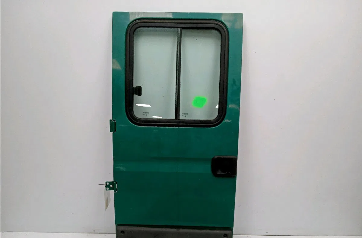 Porte arrière gauche Renault trucks MASCOTT Camion plate-forme-Châssis 90 (1999-2001) occasion