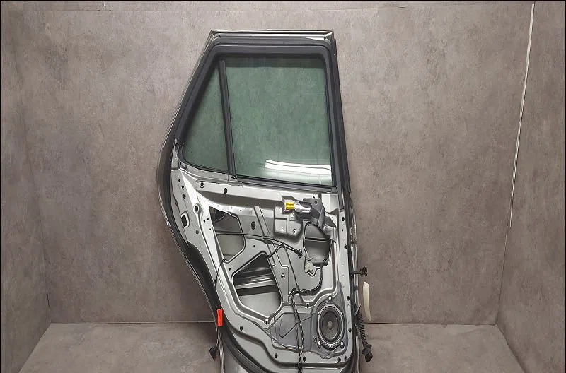 Porte arrière gauche Saab 9-5 Break (YS3E) 3.0 tid (2001-2005) occasion