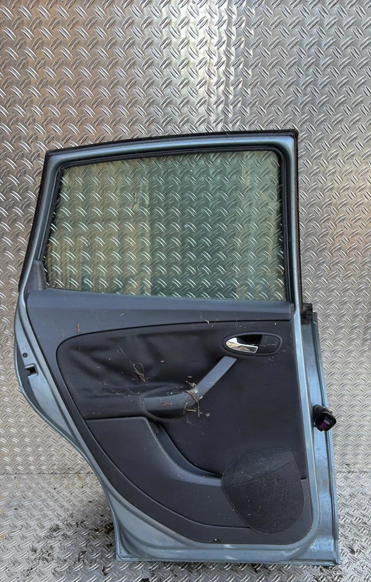 Porte arrière gauche Seat ALTEA (5P1) 2.0 tdi (2004-2009) occasion