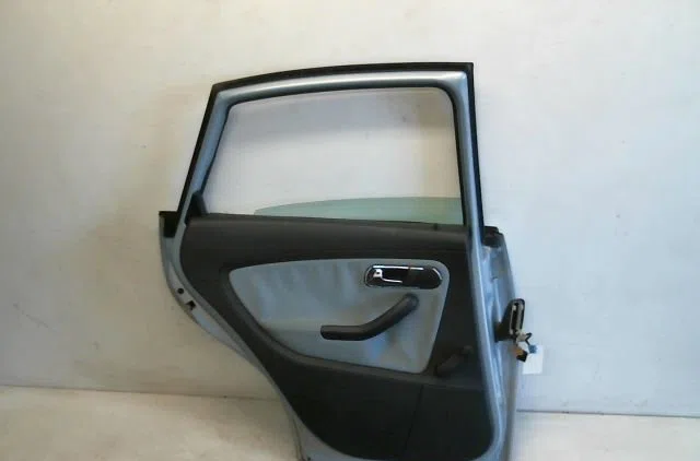 Porte arrière gauche Seat CORDOBA (6L2) 1.9 tdi (2002-2009) occasion