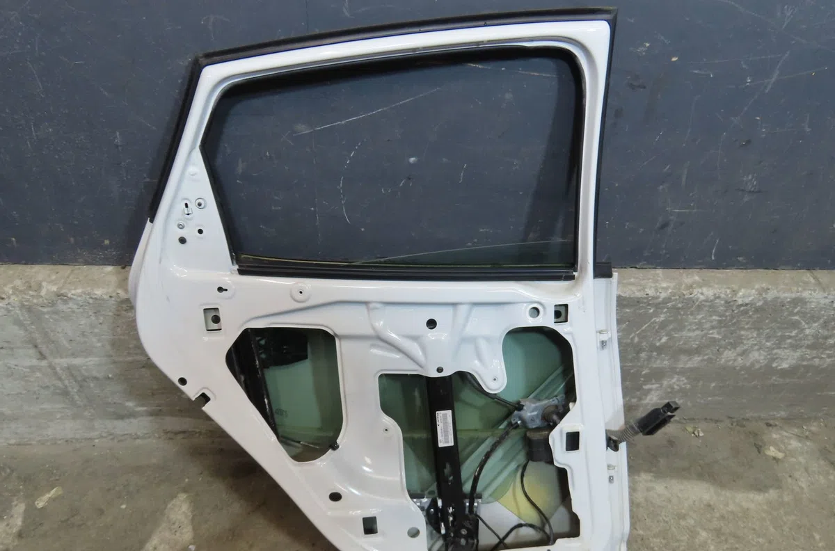 Porte arrière gauche Seat IBIZA IV (6J5, 6P1) 1.2 tsi (2010-2012) occasion