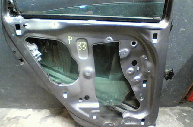 Porte arrière gauche Seat TOLEDO III (5P2) 2.0 tdi 16v (2004-2009) occasion