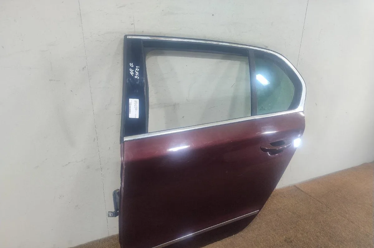 Porte arrière gauche SKODA SUPERB 2 PHASE 1 occasion