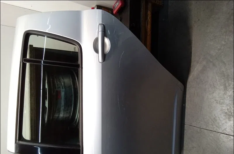 Porte arrière gauche SUZUKI SWIFT III  1.3i 90ch occasion