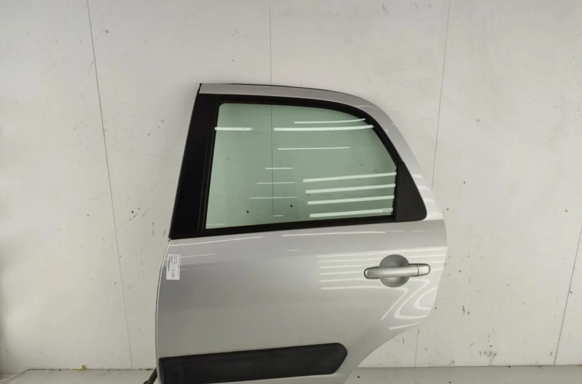Porte arrière gauche SUZUKI SX4 1 occasion