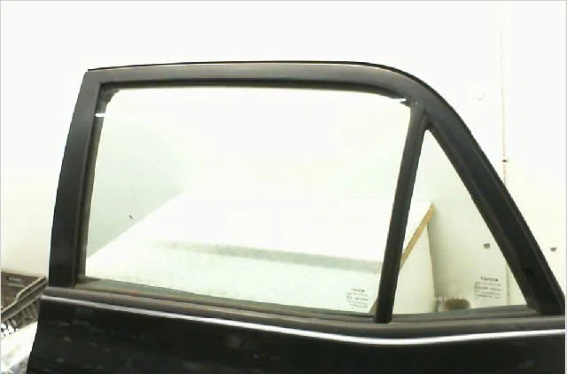 Porte arrière gauche Toyota AURIS (_E15_) 2.0 d-4d (ade150_) (2006-2012) occasion