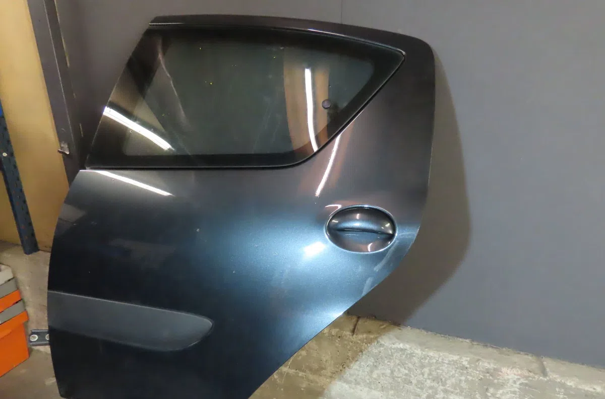 Porte arrière gauche TOYOTA AYGO 2009 occasion