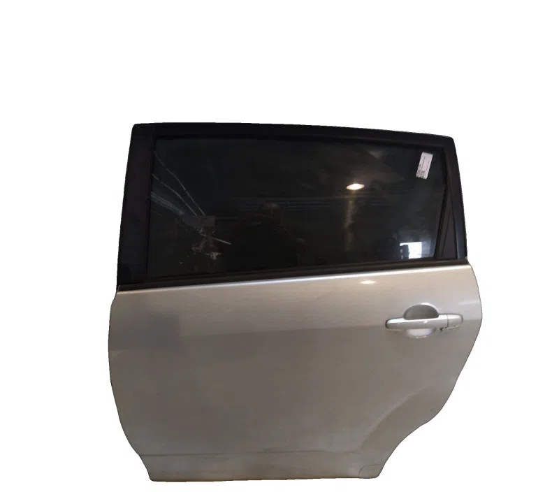 PORTE ARRIERE GAUCHE TOYOTA COROLLA-V 670040F010