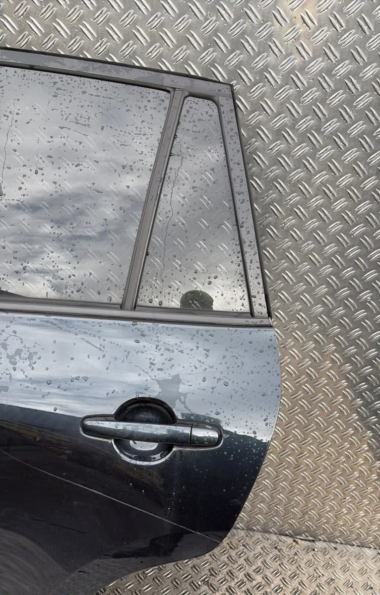 Porte arrière gauche Toyota RAV 4 III (_A3_) 2.2 d (ala35_) (2008-2013) occasion