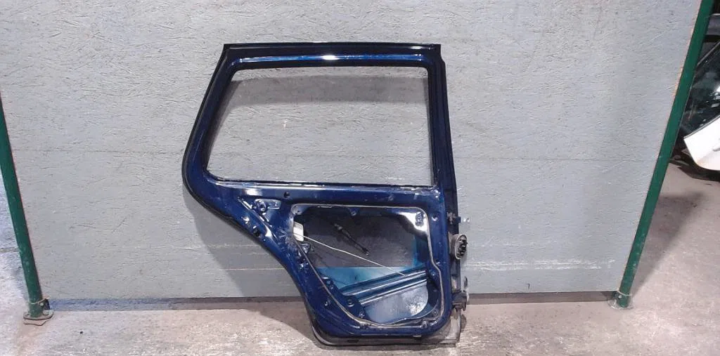 Porte arrière gauche VOLKSWAGEN GOLF 4  GOLF 4 occasion