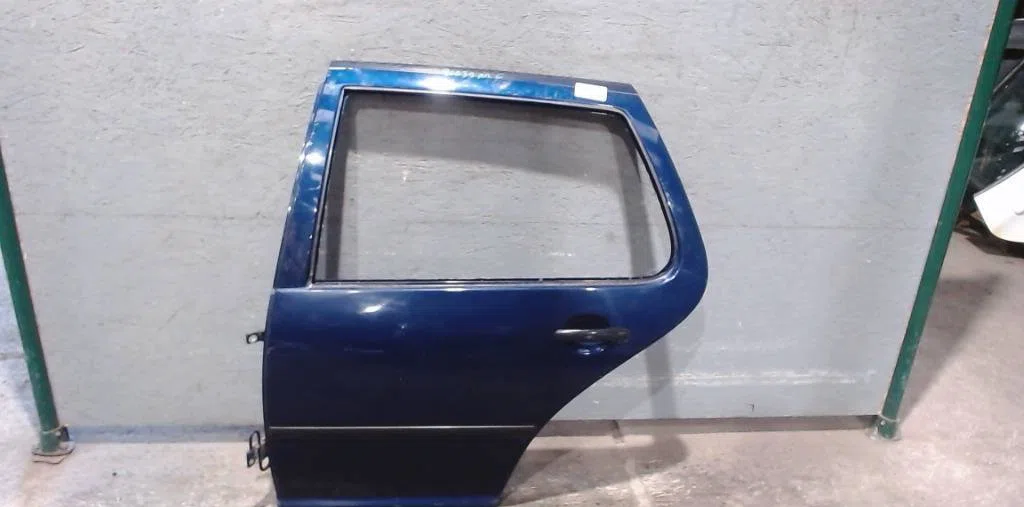 Porte arrière gauche VOLKSWAGEN GOLF 4  GOLF 4 occasion