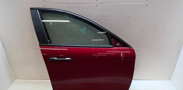 Porte avant droite Alfa romeo GIULIETTA (940_) 1.4 tb (940.fya1a) (2014-2018) occasion