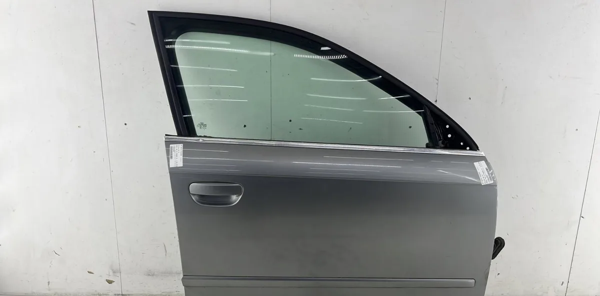 Porte avant droite AUDI A4 2 PHASE 2 occasion