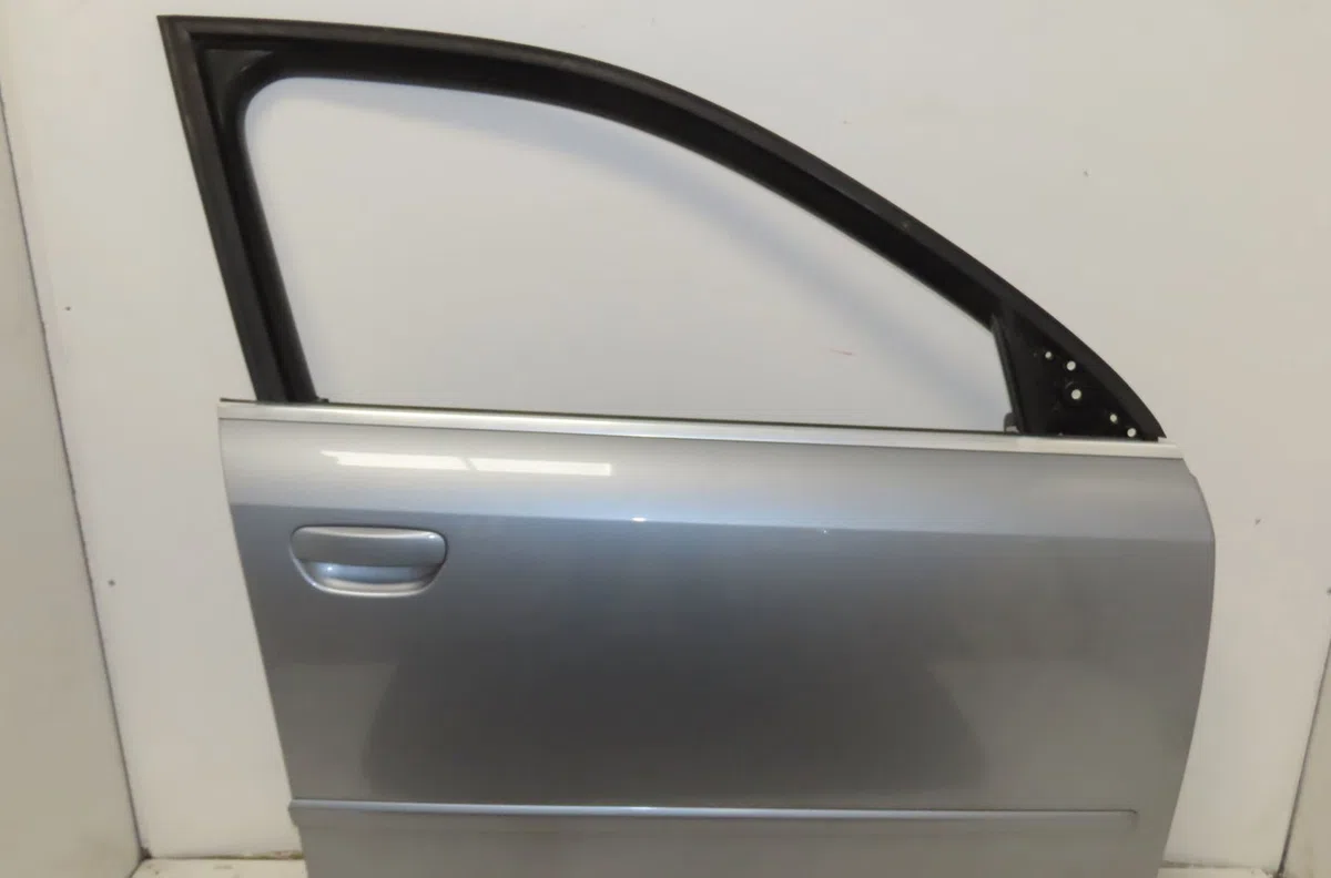 Porte avant droite Audi A4 B6 Avant (8E5) 1.9 tdi quattro (2001-2004) occasion
