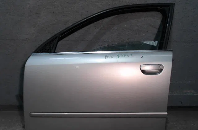 Porte avant droite Audi A4 B6 Avant (8E5) 2.5 tdi (2002-2004) occasion