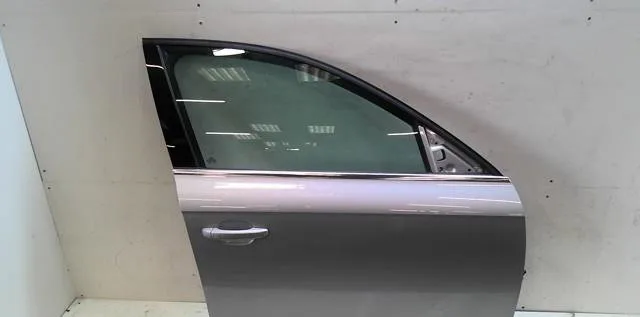 Porte avant droite Audi A4 B8 (8K2) 2.7 tdi (2007-2012) 4 portes occasion