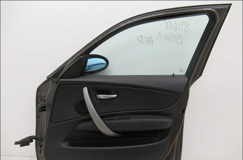 Porte avant droite Bmw 1 (E87) 118 d (2004-2007) 5 portes occasion
