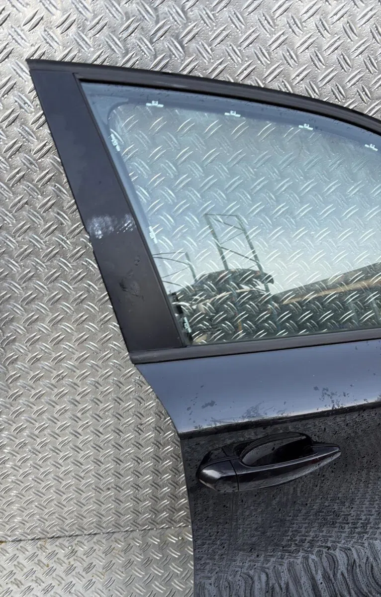 Porte avant droite Bmw 1 (E87) 120 d (2004-2011) occasion