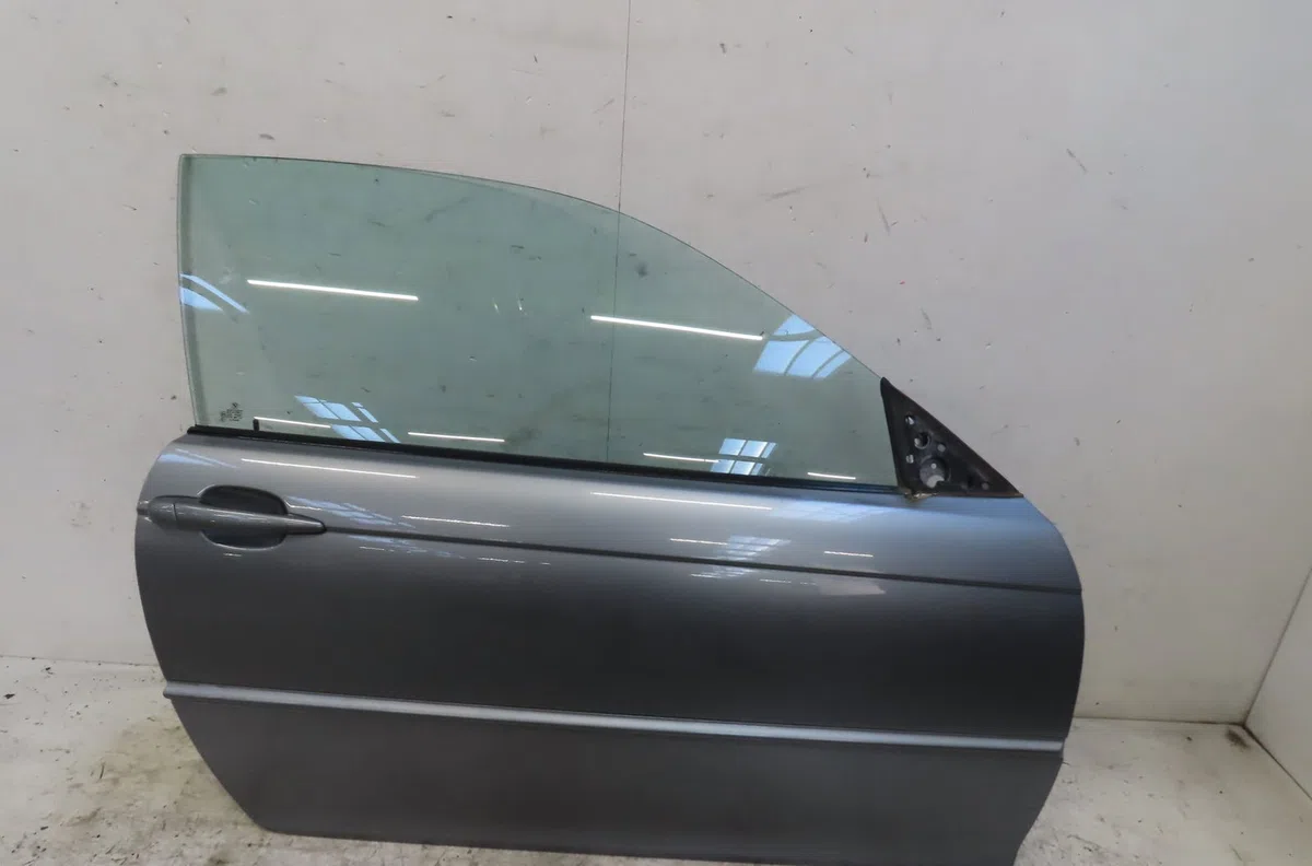 Porte avant droite Bmw 3 Décapotable (E46) 330 cd (2005-2007) occasion