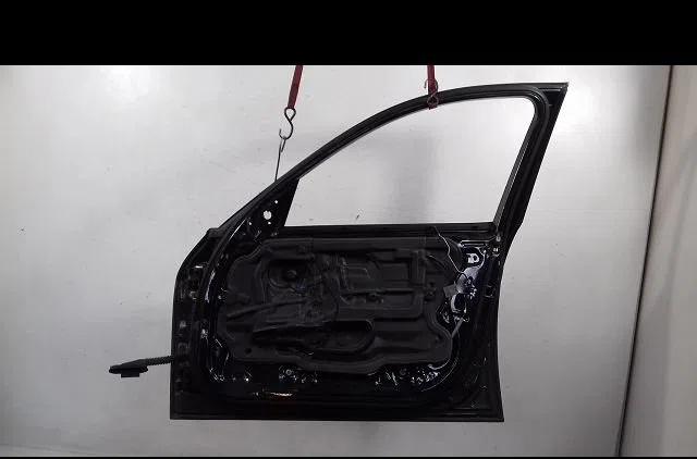 Porte avant droite Bmw 3 (E90) 320 i (2004-2007) occasion