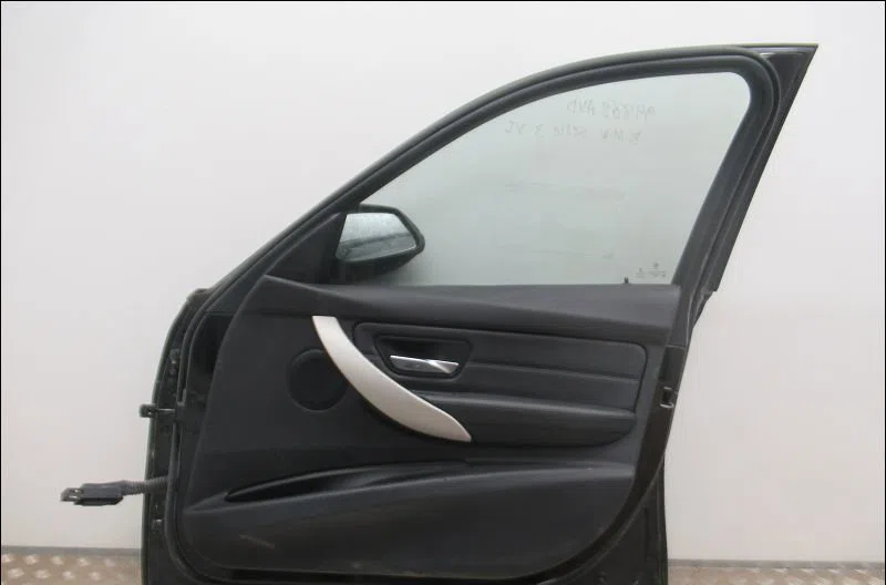Porte avant droite Bmw 3 (F30, F80) 318 d (2012-2018) occasion