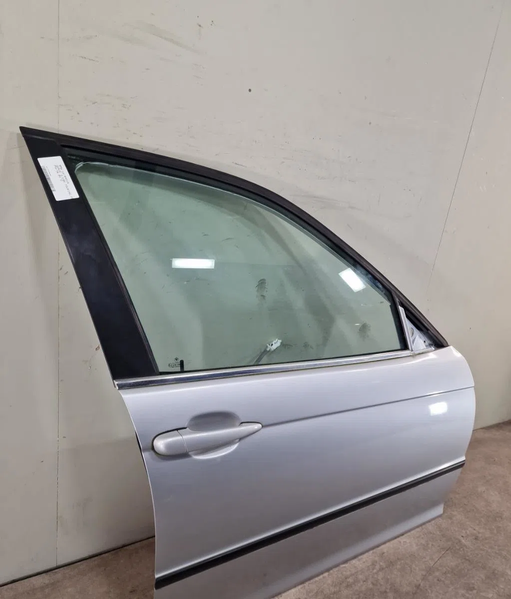 Porte avant droite Bmw 3 Touring (E46) 320 i (1999-2000) occasion