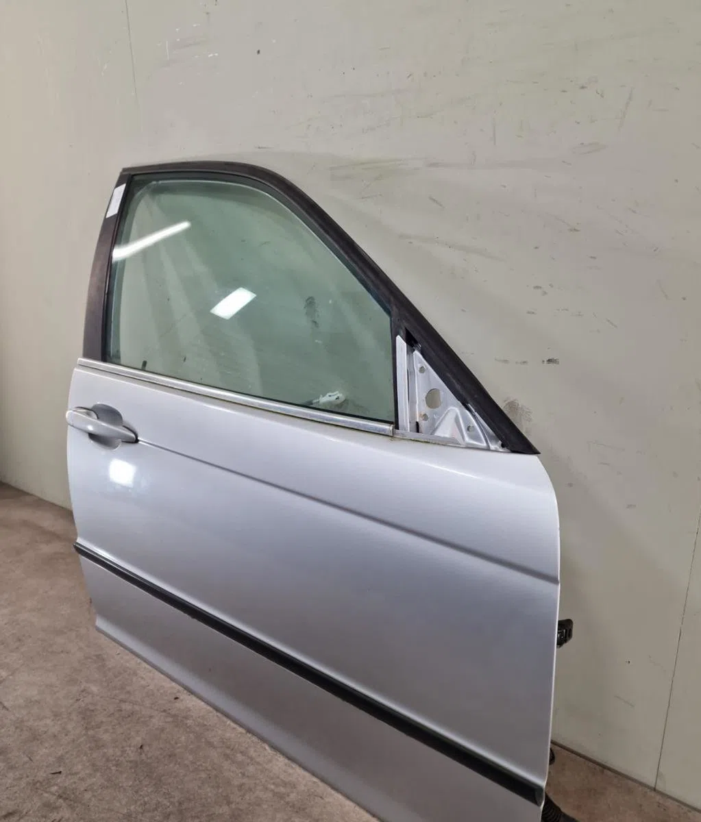 Porte avant droite Bmw 3 Touring (E46) 320 i (1999-2000) occasion