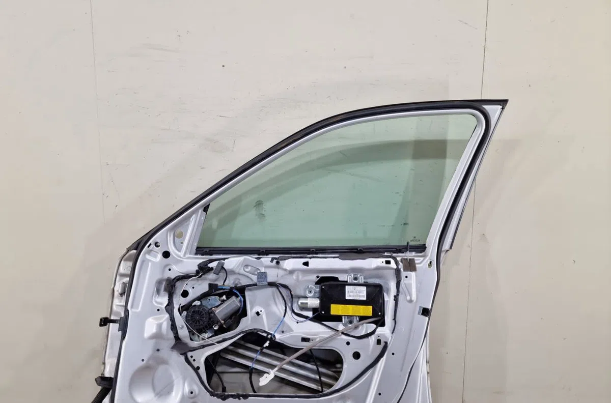 Porte avant droite Bmw 3 Touring (E46) 320 i (1999-2000) occasion