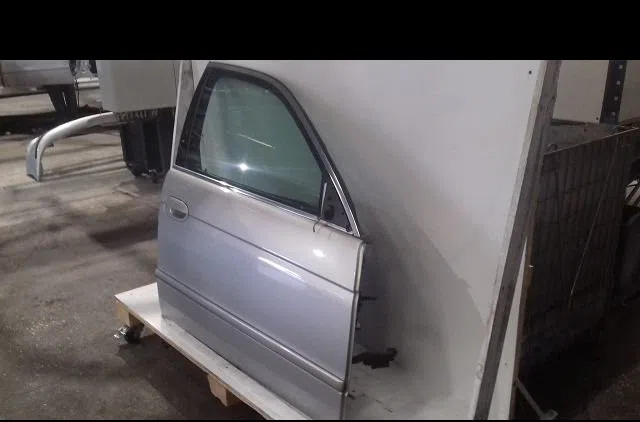 Porte avant droite Bmw 5 (E39) 525 d (2000-2003) occasion