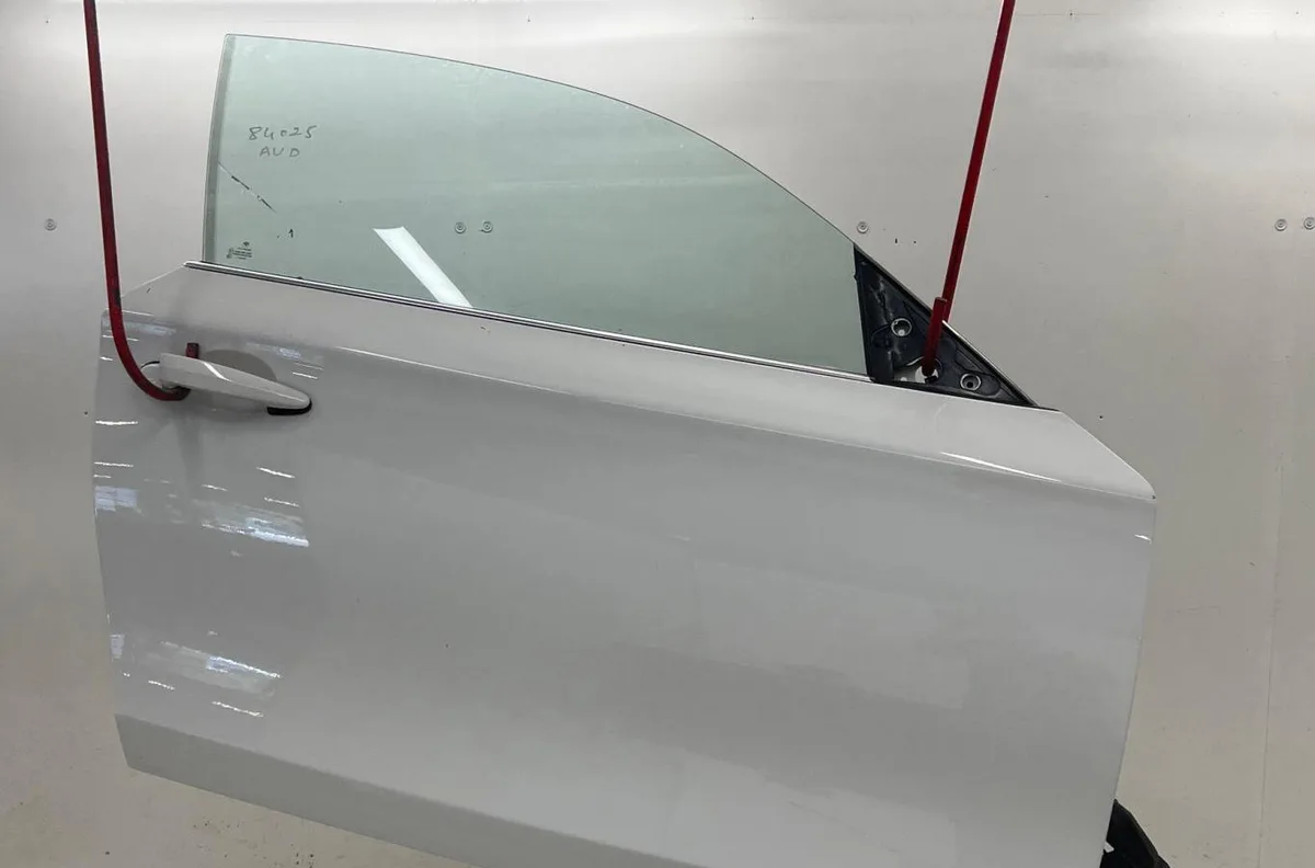 Porte avant droite BMW SERIE 1 E82 COUPE occasion