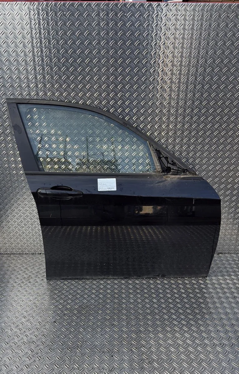 Porte avant droite BMW SERIE 1 F20 PHASE 2 occasion