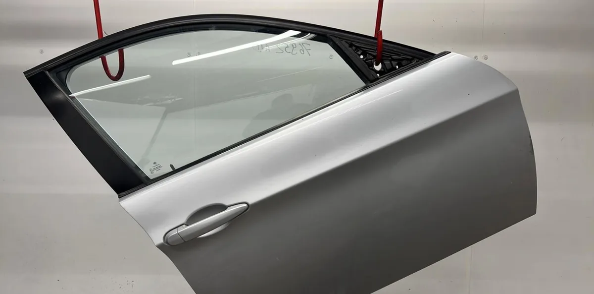 Porte avant droite BMW SERIE 3 E90 PHASE 1 occasion