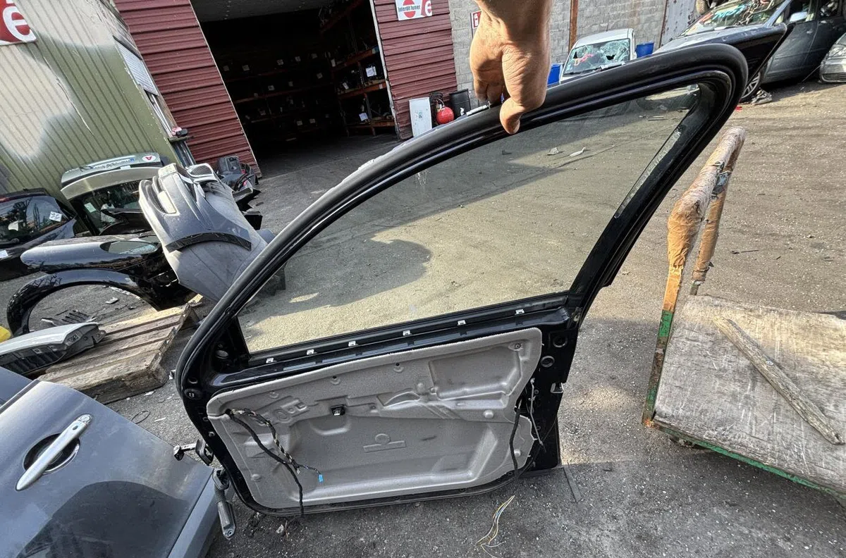 Porte avant droite BMW SERIE 5 E60 PHASE 2 occasion